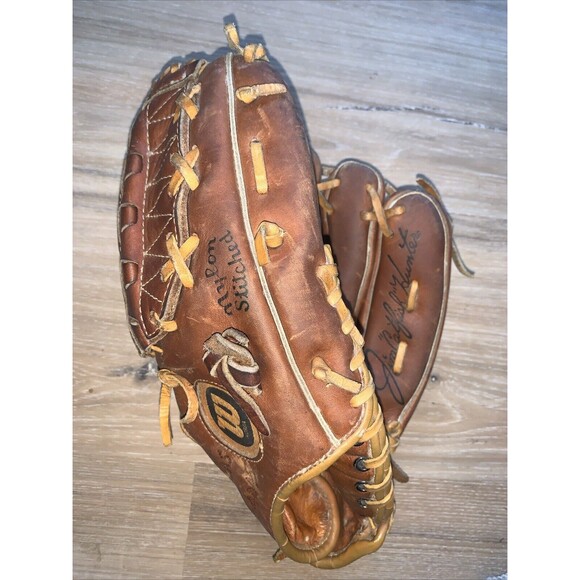 Wilson A2160 Jim "Catfish" Hunter Signature Baseball Glove Right Hand Throw EUC - Picture 1 of 9